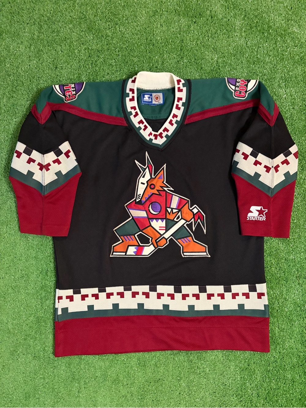 Vintage Phoenix Coyotes Kachina Starter Hockey Jersey